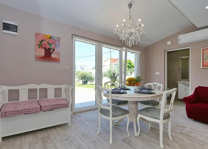 Hacienda Mia With Yacuzzi,bbq , Free Parking *