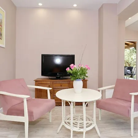 빌라 Hacienda Mia With Yacuzzi,bbq , Free Parking 자다르