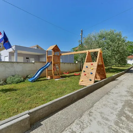 Hacienda Mia With Yacuzzi,bbq , Free Parking * 자다르