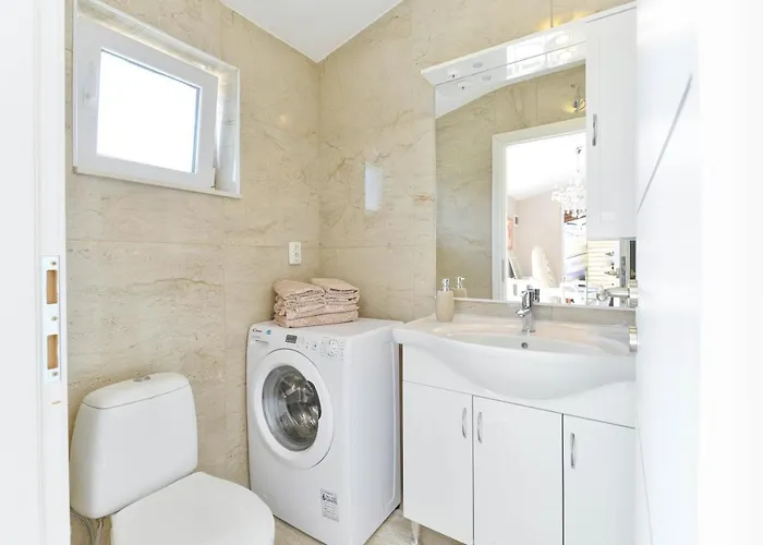 ヴィラ Hacienda Mia With Yacuzzi,bbq , Free Parking